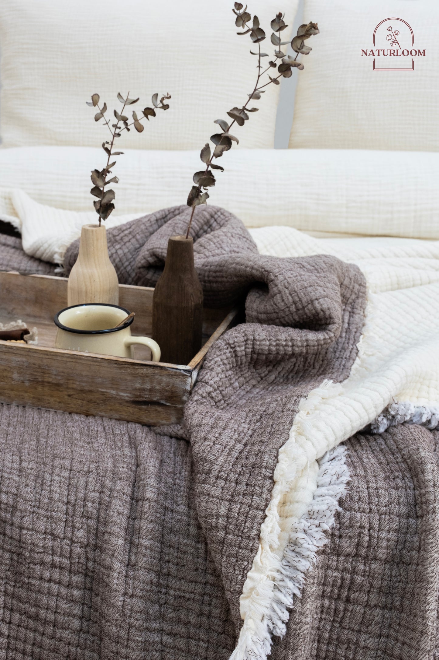 Soft lightweight organic quilt