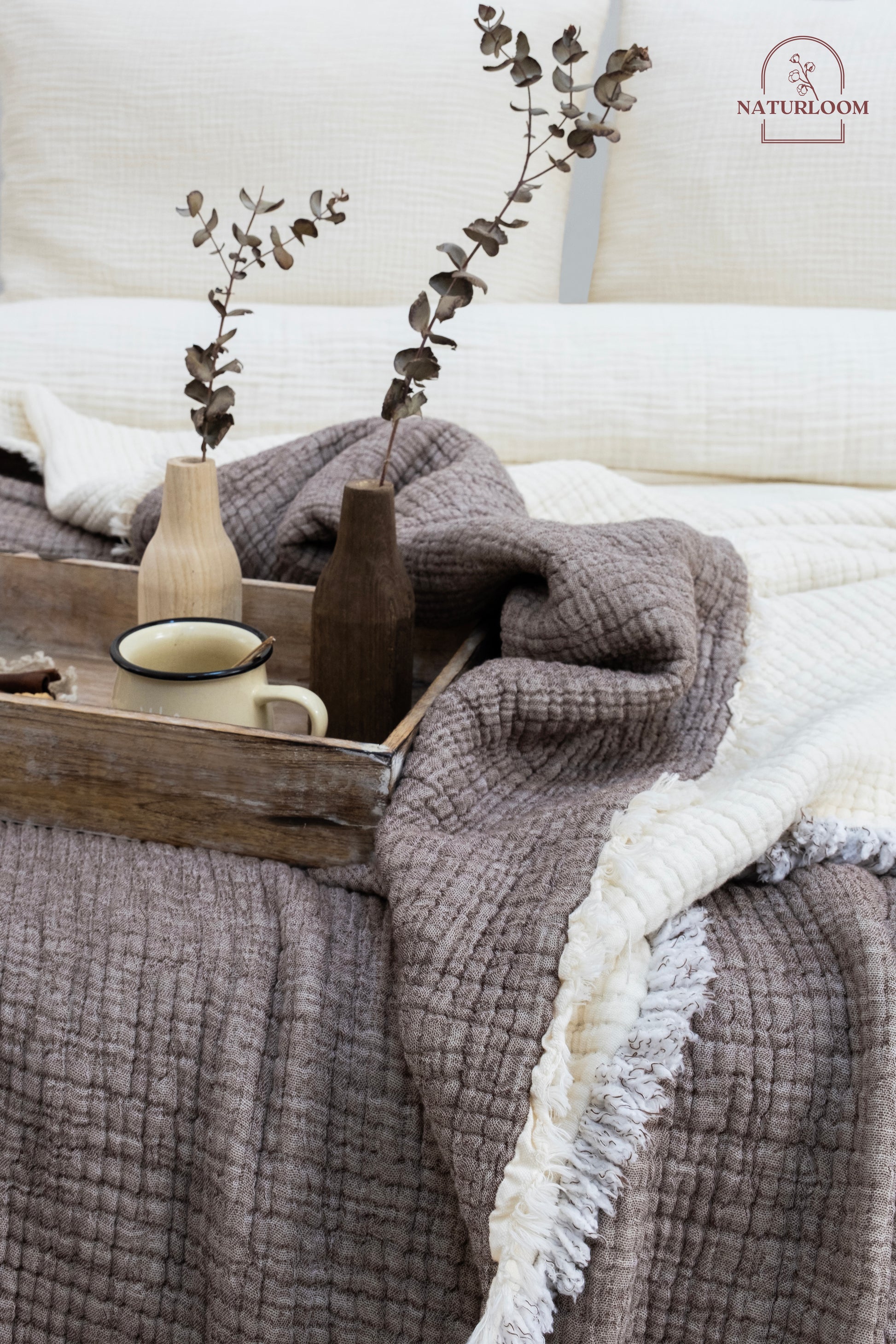 Soft lightweight organic quilt