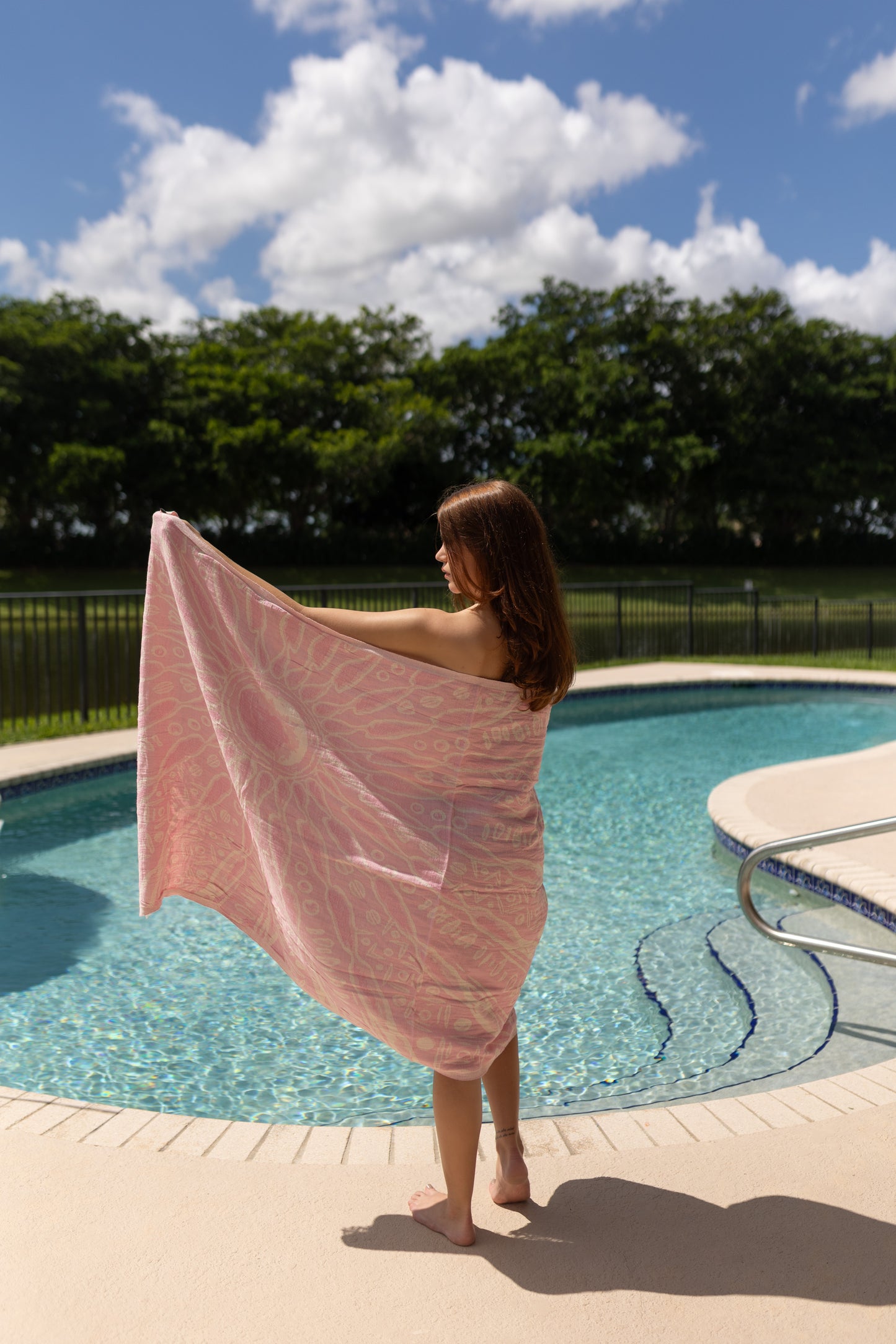 100% OEKO-TEX Certified Turkish Beach Towel Peshtemal, Soft Organic Bath Towels