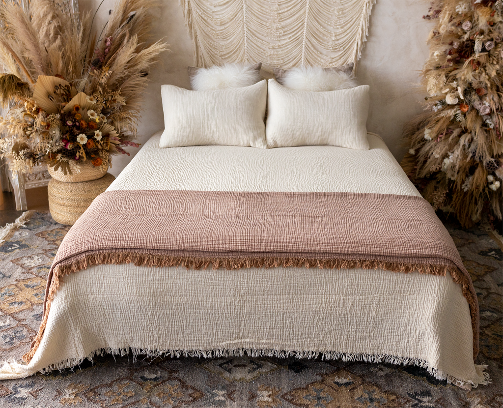 Muslin blanket for adults
