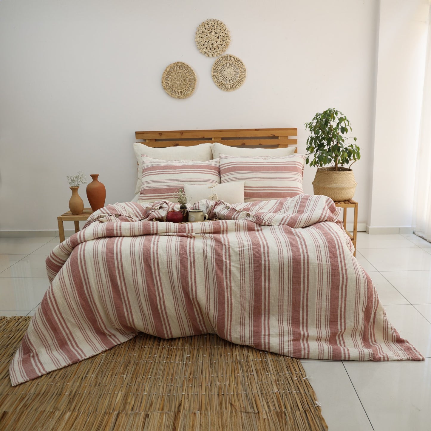 Organic GOTS certified muslin duvet cover set displayed on full size bed